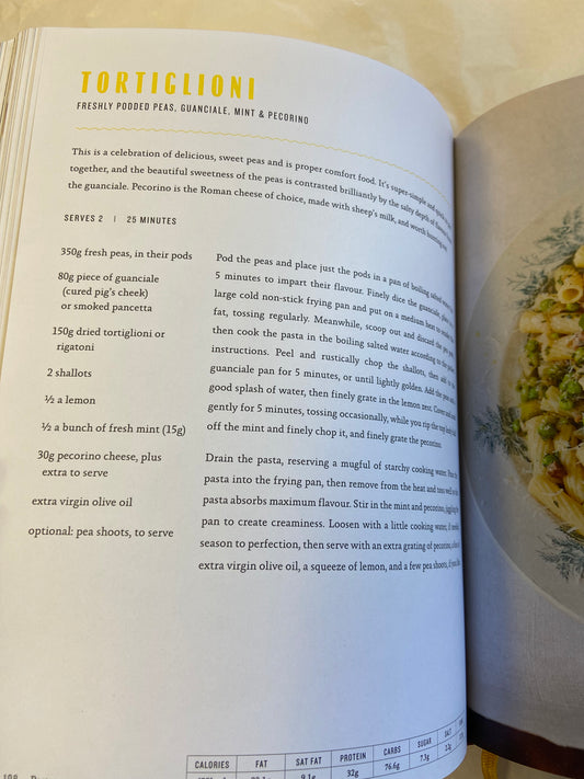 penguin, Oliver 2018 jamie cooks italy, 405 Pages