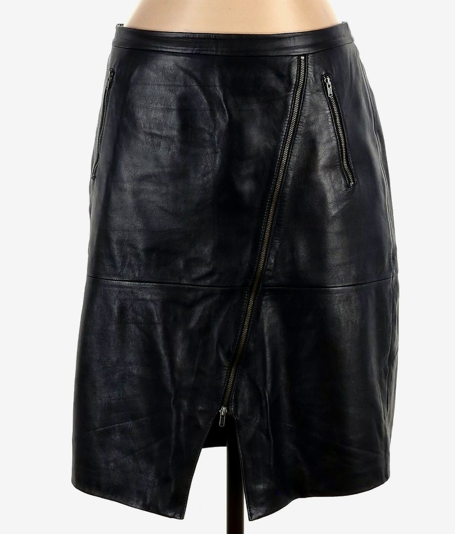 leather skirt with zip detail