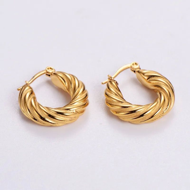 vintage shape twisty hoops