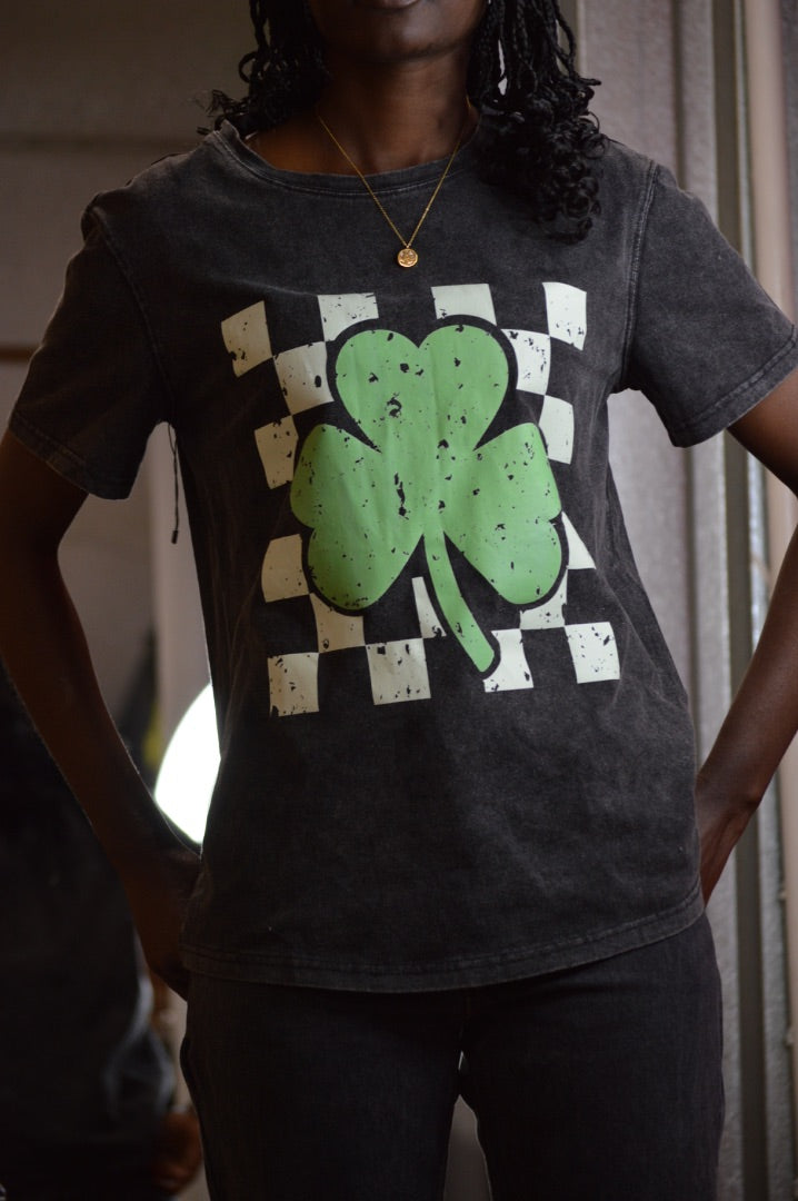 checker board shamrock tee