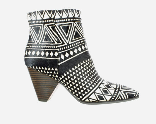 black, dark brown, white lucky brand geo print calf print munise boots, 5/38